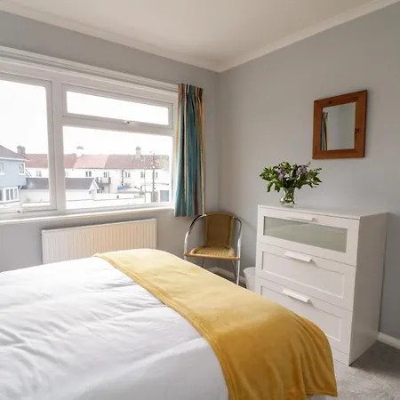 Awel-y-mor Holiday home *